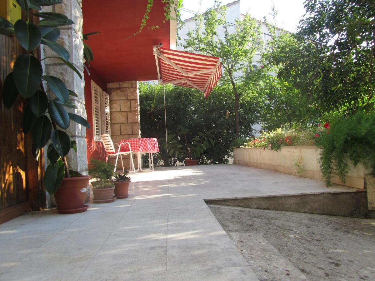 Apartment Petrovic Korcula Town Luaran gambar
