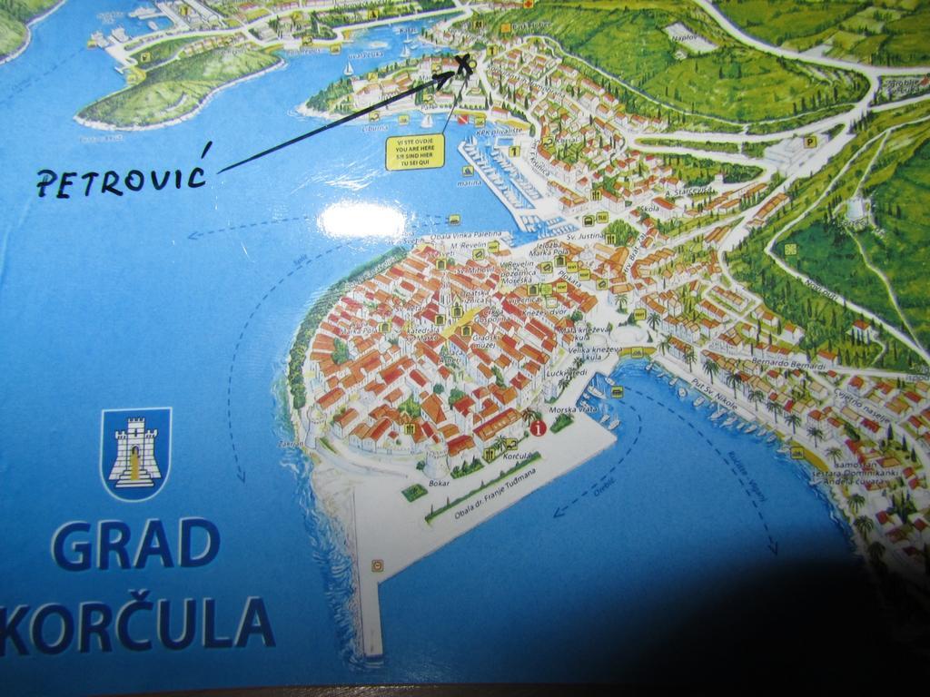 Apartment Petrovic Korcula Town Luaran gambar