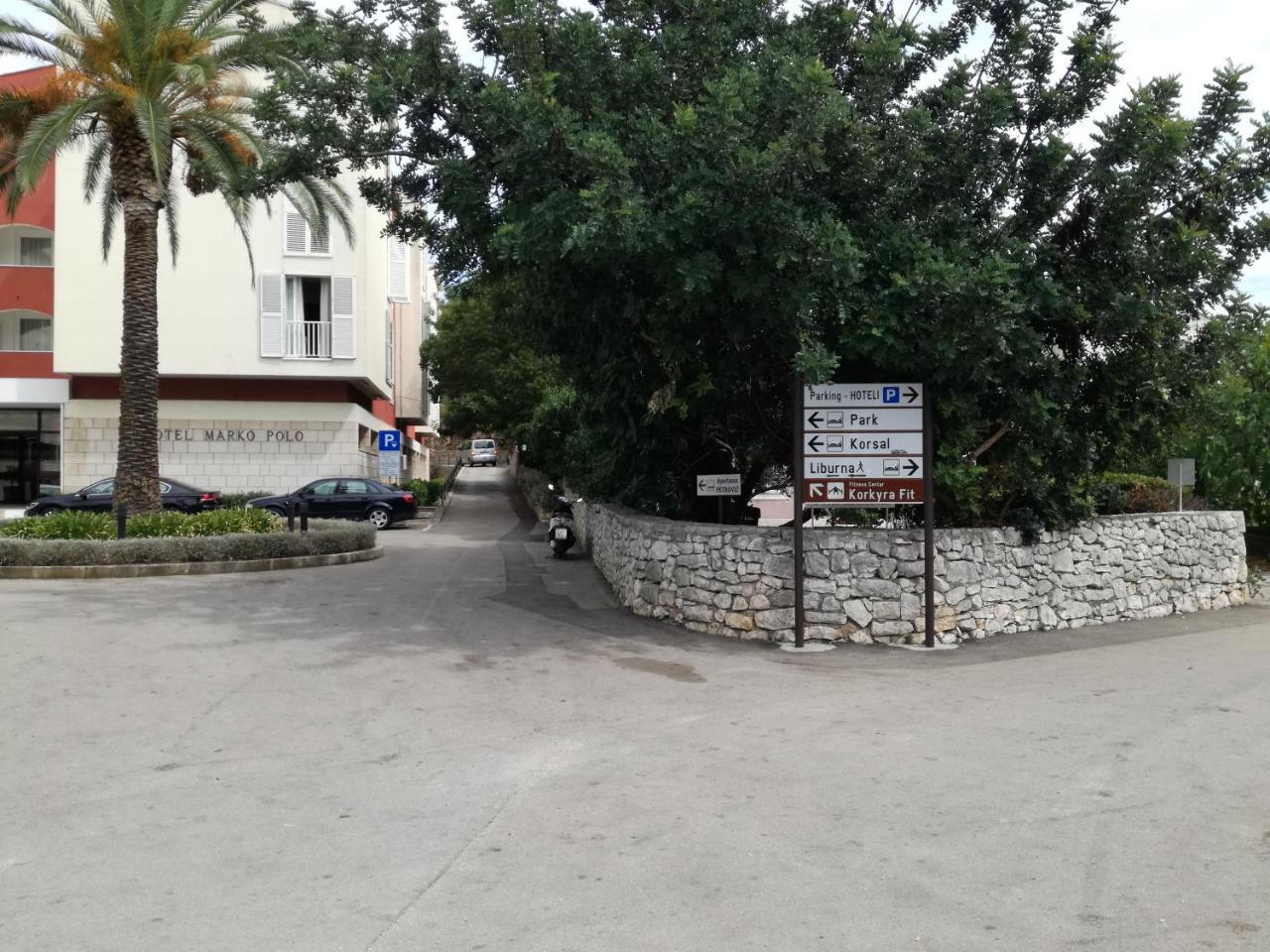 Apartment Petrovic Korcula Town Luaran gambar