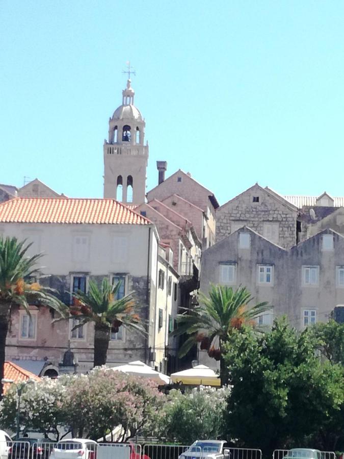 Apartment Petrovic Korcula Town Luaran gambar